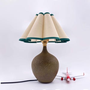 GDMES T041-8, Ceramic Table Lamp, Fabric Lampshade, Ceramic Lamp Base, Bedside Table Lamp,Nightstand Lamp,Table Lamp for Gift,Decor Lighting