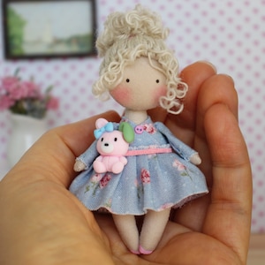 Miniature fabric doll, cloth custom doll, tiny textile personnalized doll gift for mom or grandma, easter miniature rag doll