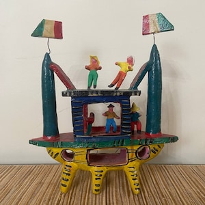 Sculpture by Candelario Medrano Mexican Folk Artist