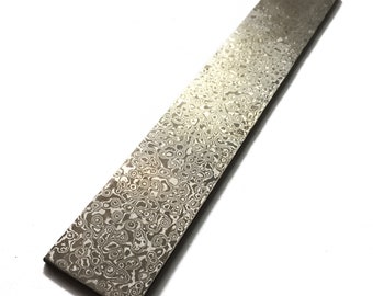 ステンレスダマスカス鋼ナイフブレードブランク、ローズパターン（30x200x3mm）