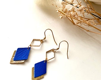 Boucles d'oreilles cuir bleu et or, boucles d'oreilles graphiques losanges bleu roi et doré - modèle LISÉA -cadeau noël pour elle pour femme