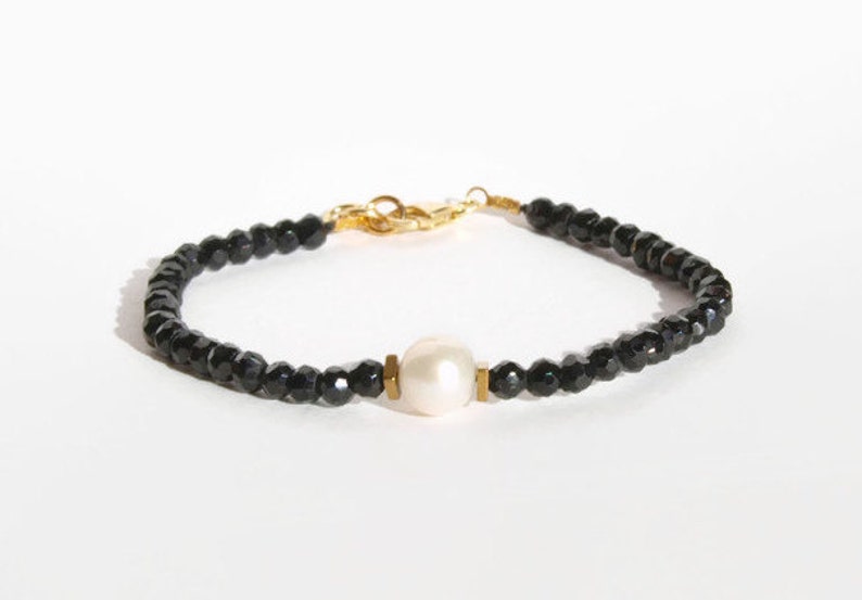 black spinel bracelet fresh water pearl jewellery gift for her jewellery