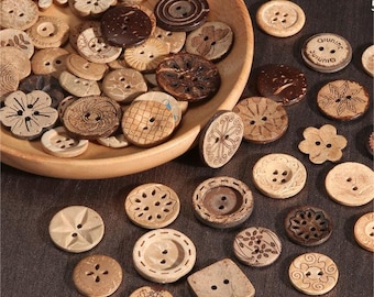Pack of 100 Vintage Design buttons, wooden buttons, sewing buttons,