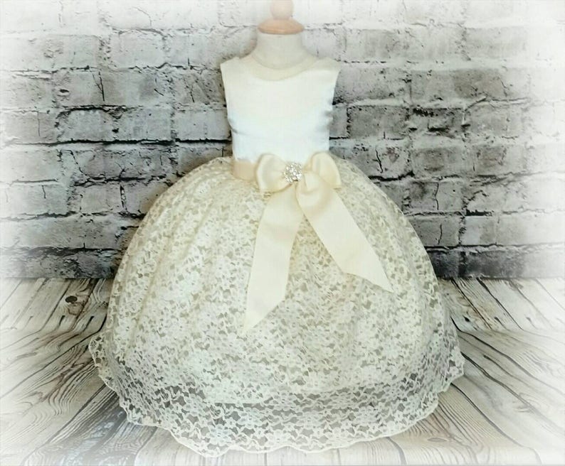 Newborn Infant Dress Girls Ivory Dress Ivory Baptism Dress for Baby Girl Toddler Flower Girl Dress Christening Dress Lace Flower Girl