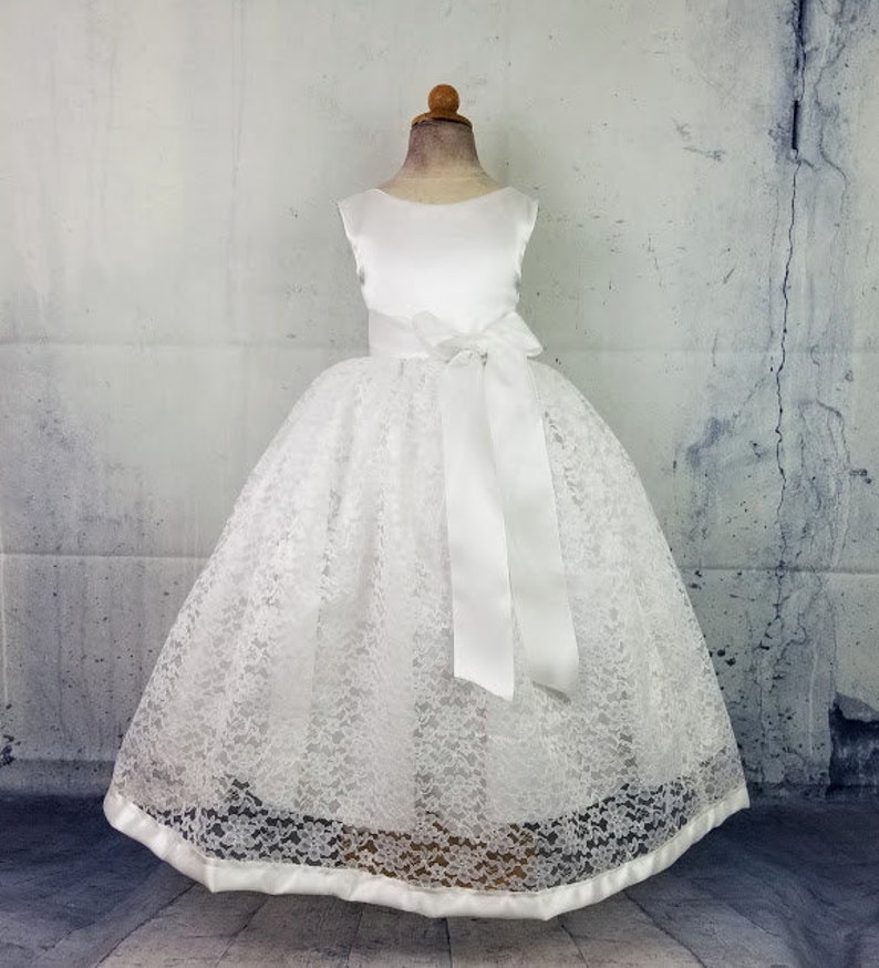 Newborn Infant Dress Girls Ivory Dress Ivory Baptism Dress for Baby Girl Toddler Flower Girl Dress Christening Dress Lace Flower Girl