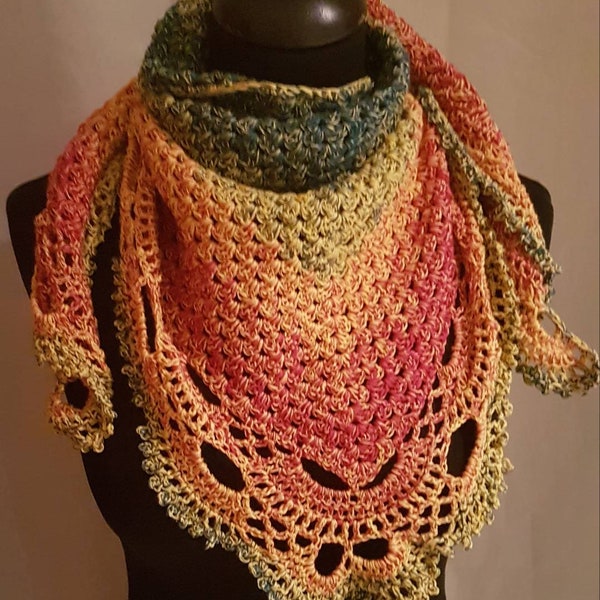 Chèche foulard, aux couleurs proches du rasta, jaune vert rose fuchsia