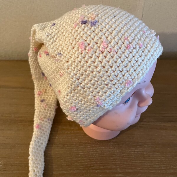 Bonnet de lutin crocheté pour bébé blanc avec sparkle rose et mauve