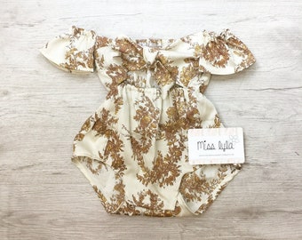 Autumn Vibes with a Fall Floral Baby Romper, Newborn in a Fall Outfit, Fall Floral Baby Rompers, Baby Girl Fall Bodysuit Vintage Girl Romper