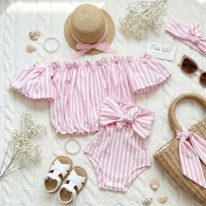 Zomer outfits mama en ik, bijpassende jurken moeder en dochter, bijpassende zomeroutfit familie, boho-strandvakantieset