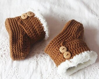Crochet Baby Shoes, Newborn Shoes, Knitted Baby Shoes, Christmas Baby Booty, Baby Girl Shoes, Baby Gift, Hand Knit shoes, Baby boy Booty