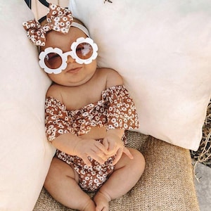 Baby Flower Sunglasses Retro Baby White Sunnies Toddler Sunglasses Baby Girl Sunglasses Flower Frame Sunglasses Kid Sunnies Baby Sunnies