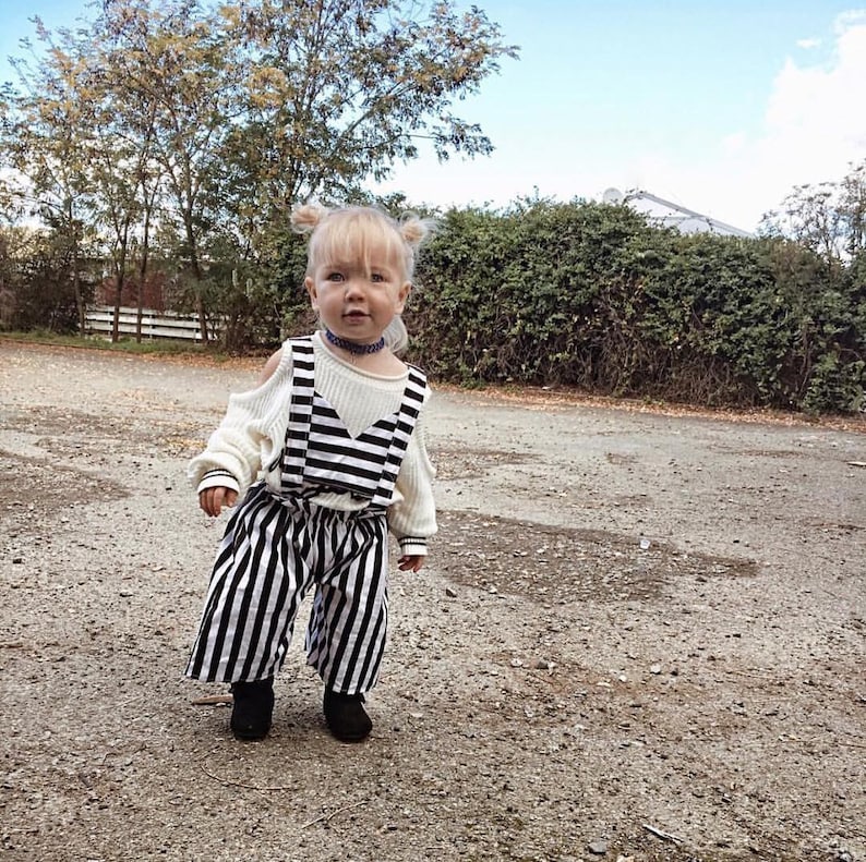 Baby Girl Jumpsuit Retro Black and White Outfit, Newborn Summer Romper, Infant Pinafore Playsuit, Baby Shower Gift