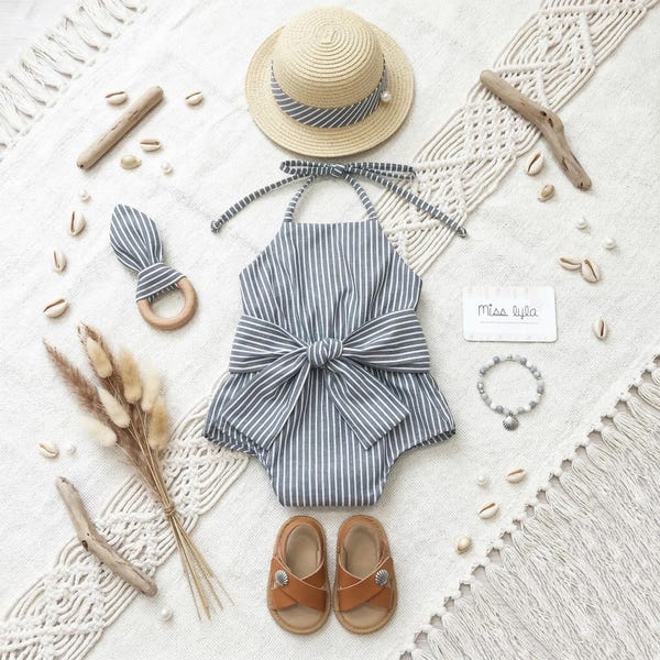 Gestreifter Babystrampler, Neckholder Krawatte Baby Outfit, Baumwolle Baby-Mädchen Strampler, Fliege Strampler, Sommer-Baby-Outfit, Minimalist Kleinkind Outfit