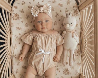 Neutral Baby Girl Romper, Beige Baby Romper, Minimalist Baby Outfit, Cotton Baby Romper, Toddler Summer Outfit, First Birthday Romper