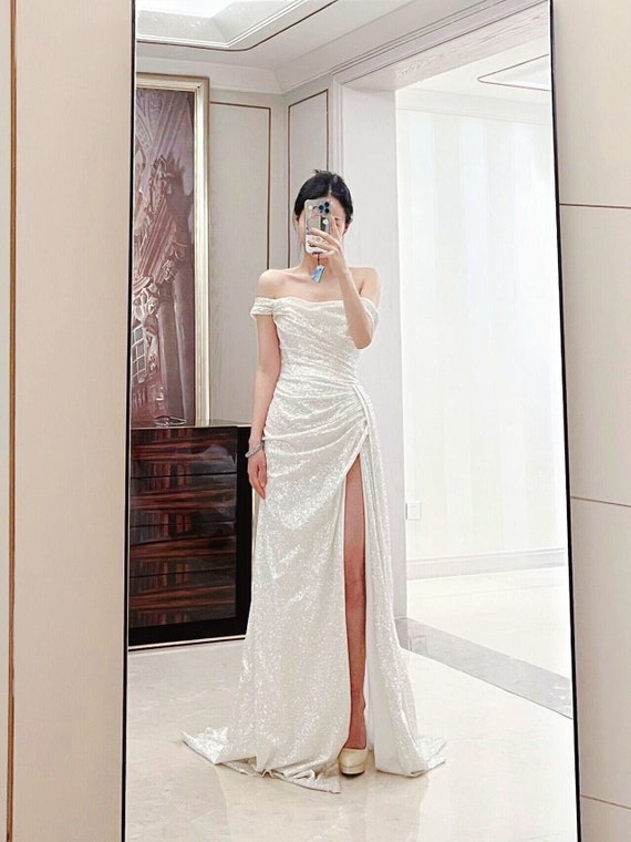 green emerald velvet dress Bohemian Sparkly Sequined Luxury Wedding Dresses ZW209 - main image 1