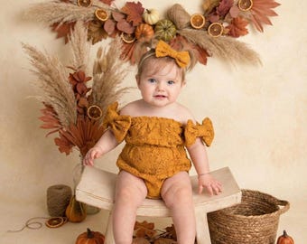 Mustard Baby Girl Lace Romper, Boho Baby Outfit, Lace Baby Romper with Bow, Vintage Toddler Outfit, Fall Baby Clothes, Rustic Baby Outfit