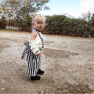 Must-Have Retro Toddler Jumpsuit for Your Little One, Black and White Outfits for Stylish Babies, Summer Girl Baby Jumpsuit, Bubble Rompers,Adorable Baby Girls Jumpsuit, Retro Black and White Outfits for Stylish Girls, Summer Baby Clothes,  Newborn Romper, Baby Pinafore Rompers