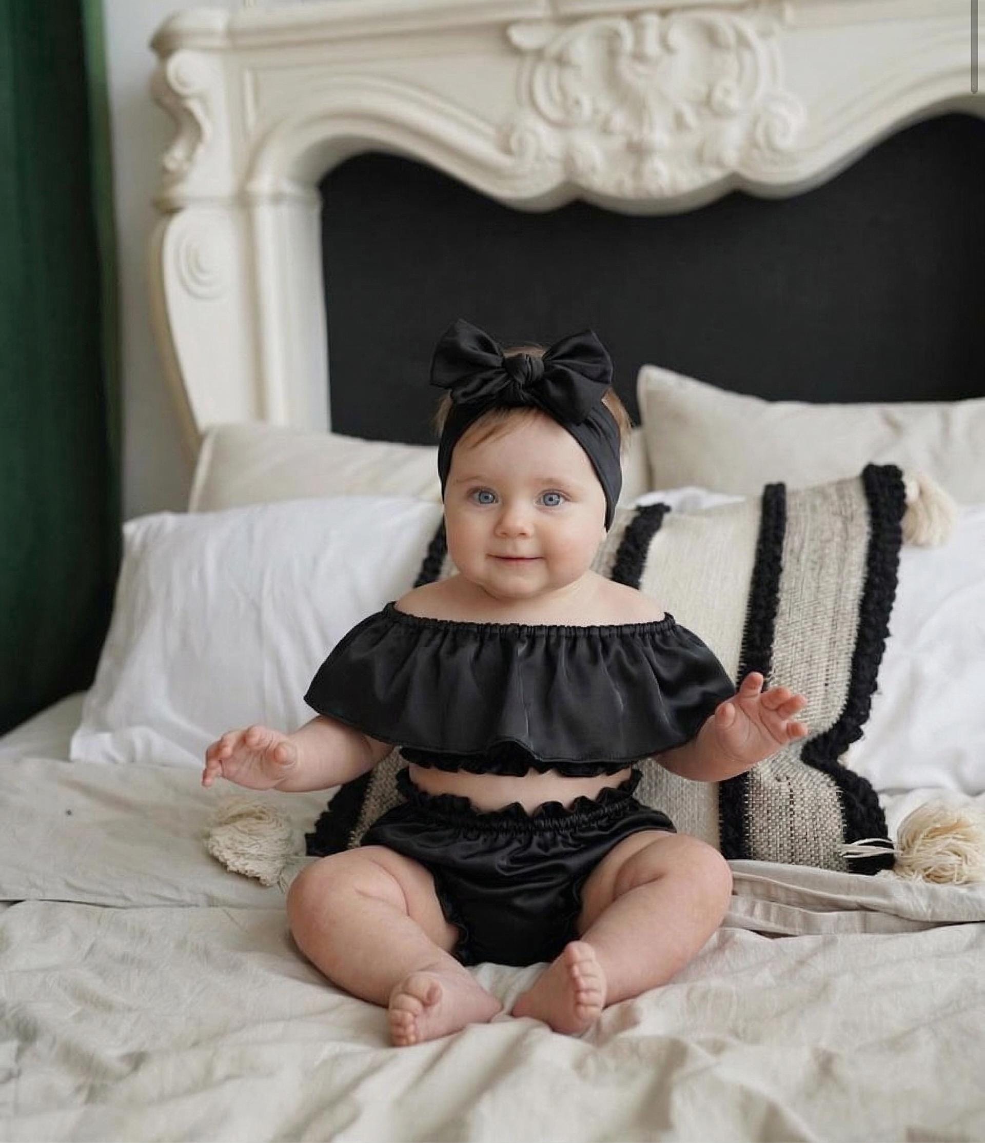 black red and white dress Never Disappear Black & White Smocked Midi Dress
