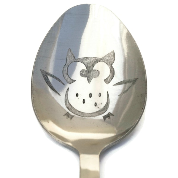 Hand Engraved Cute Owl Spoon Teaspoon Table Spoon special funny gift for all ages and genders