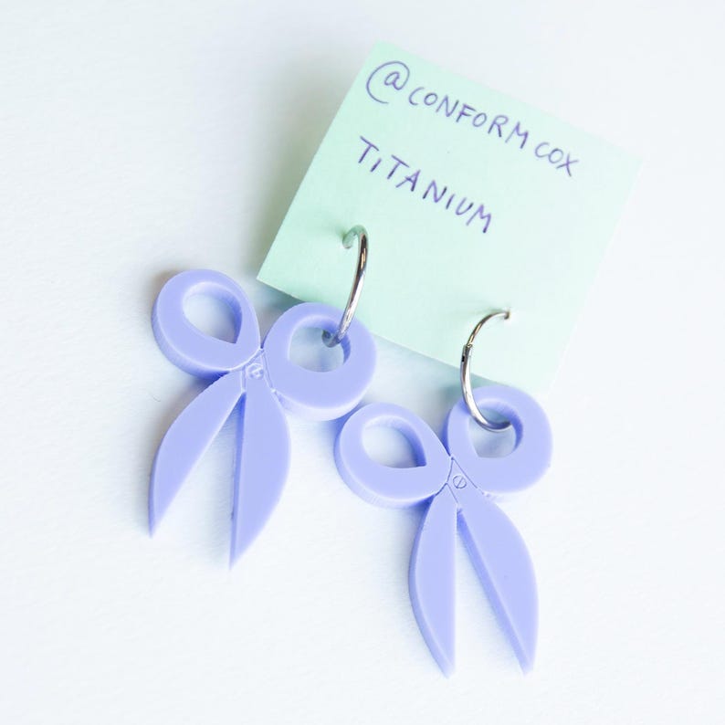Earrings 'Pencils Scissors' - Potlood, schaar, pencil, scissors lightblue scissors