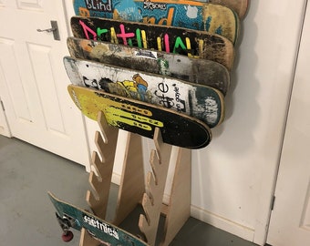 Free Standing Skateboard Rack - Für 12 Decks (6 Komplette)