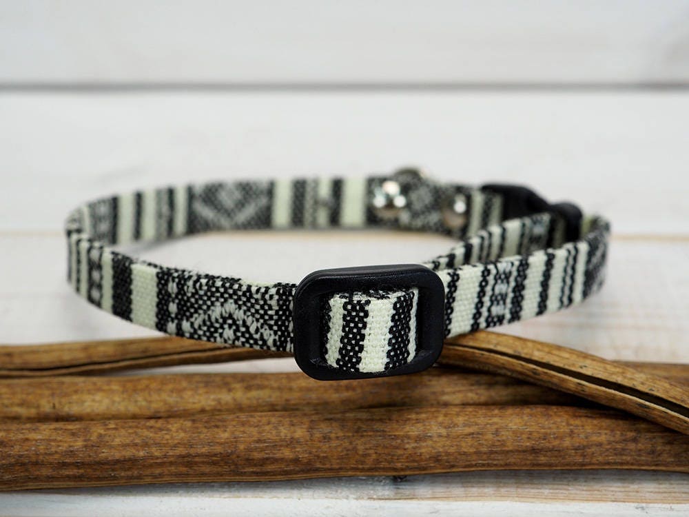 off white cat collar