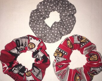 Conjunto de 3 elásticos de cabelo Ohio State Buckeyes, feitos à mão nos EUA.