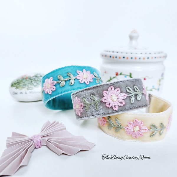 Hand-Embroidered Daisy Cuff Bracelet, Adjustable Fabric Bracelet