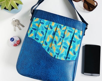 Blue Wave Shoulder Bag