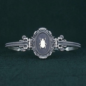 Beetle egyptian bangle bracelet ornamented baroque rococo, silver | Anoplotrupes