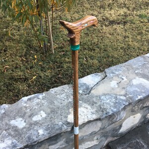 walking cane, best walking cane, walking sticks, horse carved cane, carved walking cane, custom cane, wood cane, walking with cane, cane