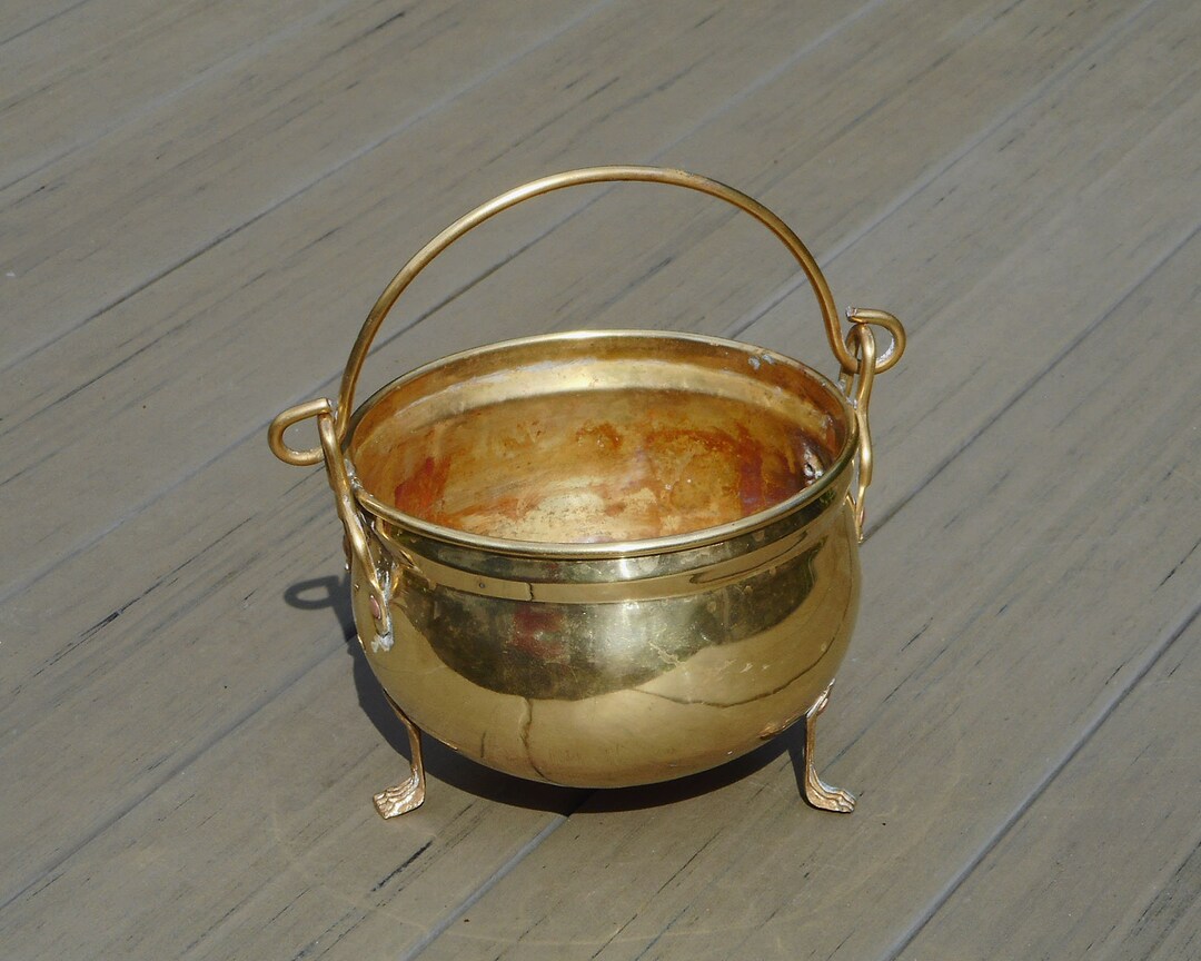 Vintage Brass Cauldron Footed Metal Bowl With Handle Tripod Witch