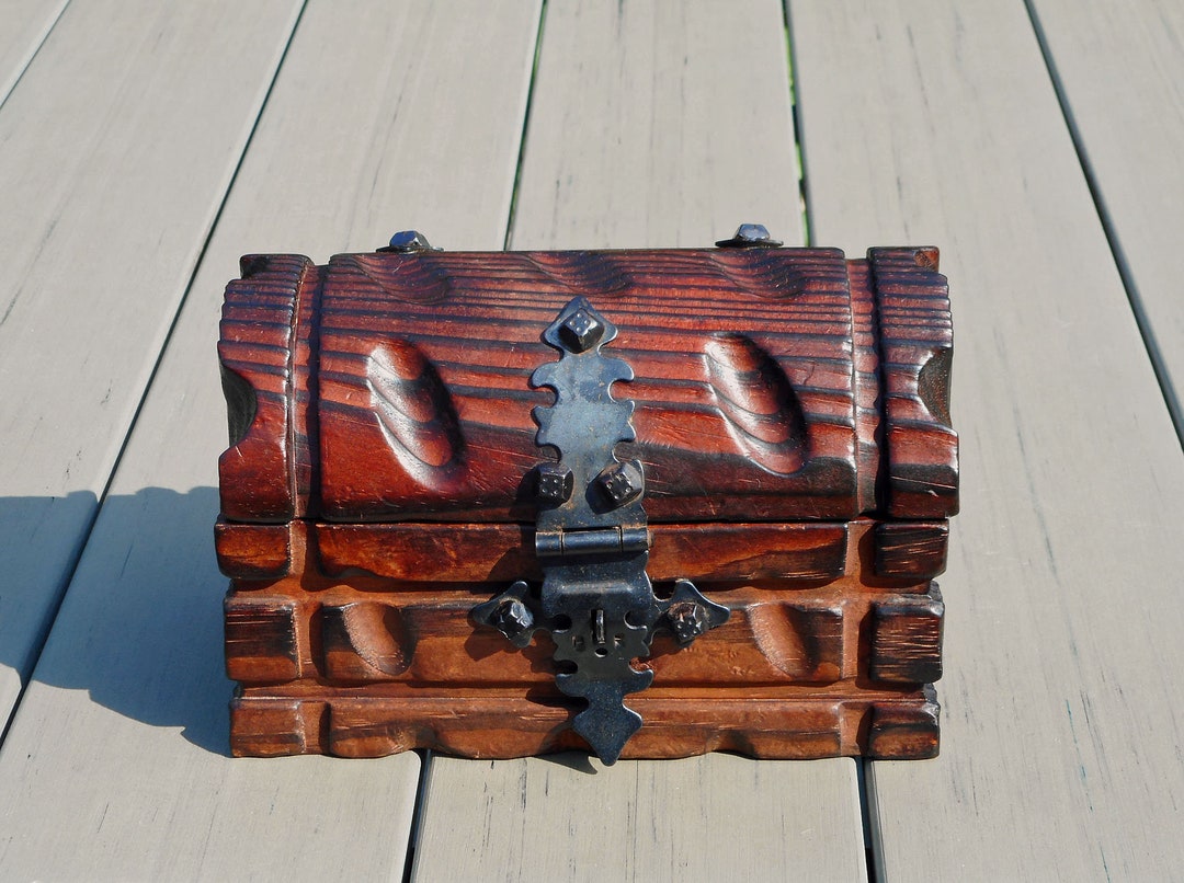 Hand Carved Wooden Treasure Chest Vintage Stash Box With Lid Dark Wood ...