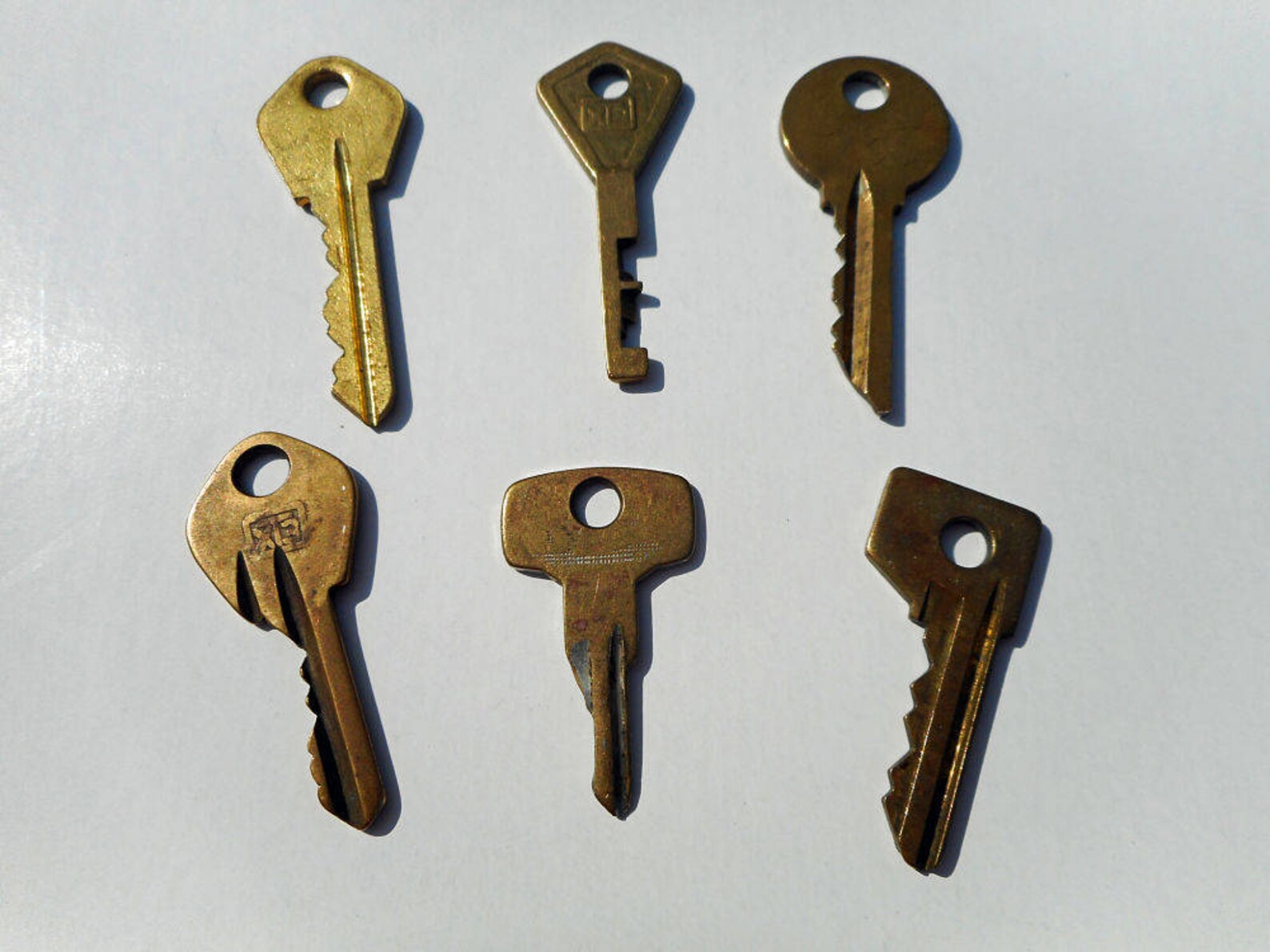 Vintage Copper Keys Rustic Key Decor Retro Photo Props Etsy