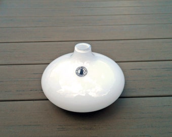 White onion shaped opaline vase round low vase opaline glass hand blown vase decorative vessel