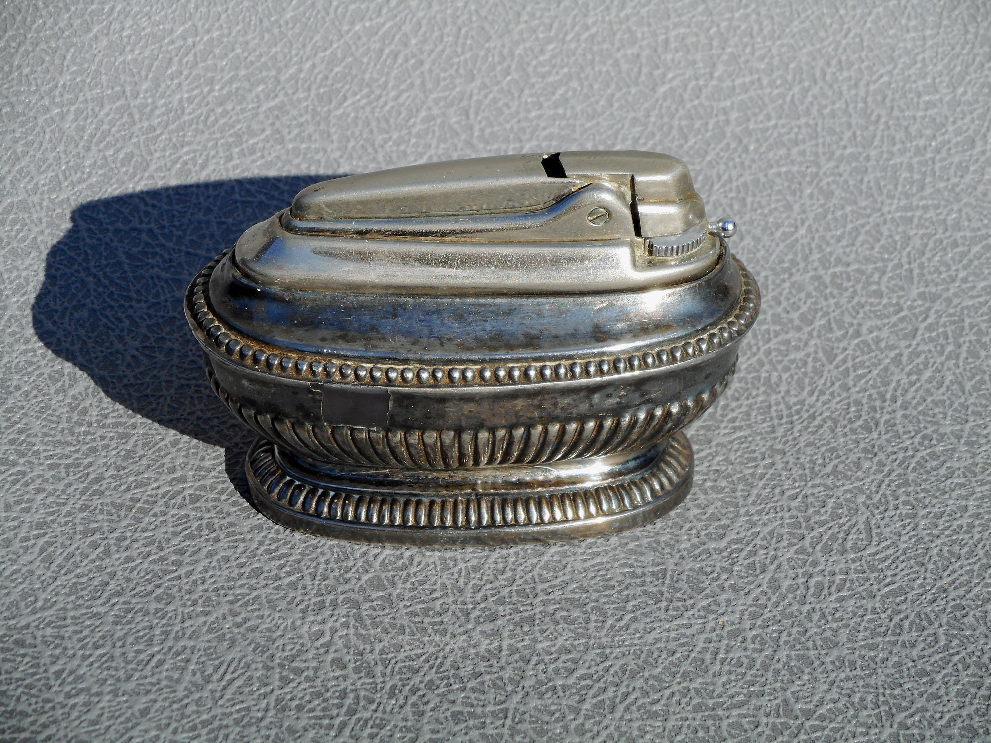 Vintage Ronson Queen Anne Table Lighter, Silver Plated, 1960s 