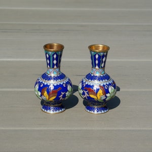 Miniature Cloisonné Vases: Vintage Chinese Floral Enamel Ornaments