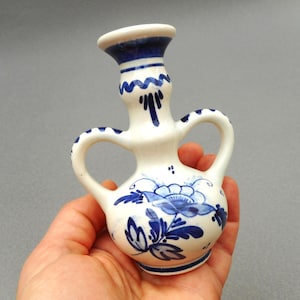 Miniature delft pottery vase vintage double handled mini amphora delftware Holland ceramic hand painted vase mid century vintage pottery