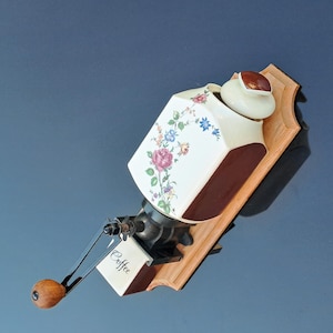 ビンテージ壁掛け式コーヒーミル | 1960年代～70年代ドイツ製コーヒー