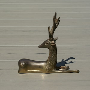 Vintage bronze deer figurine sitting moose statuette metal reindeer sculpture decorative stag figure