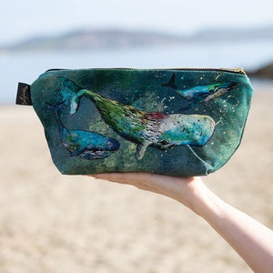 Whale Cosmetic Bag  (MB0011)
