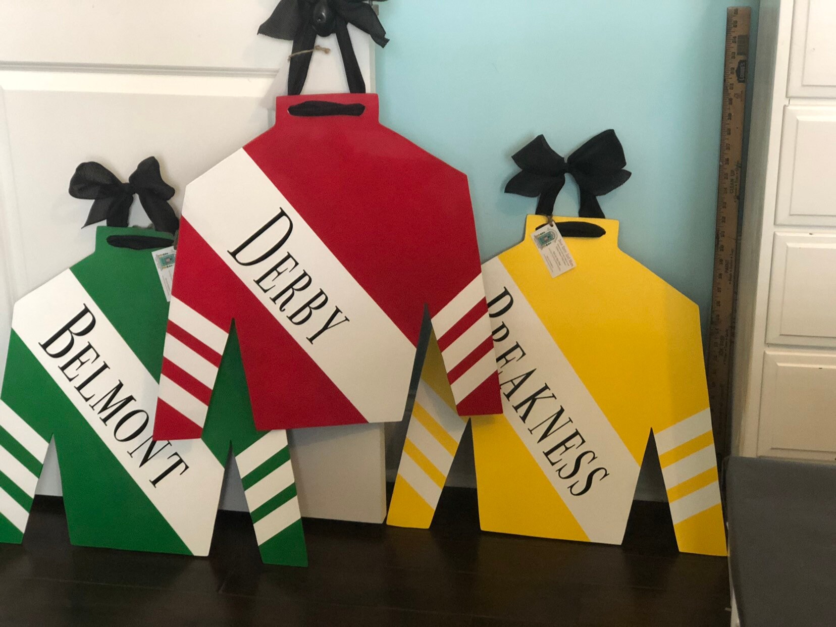 Derby Door Hanger