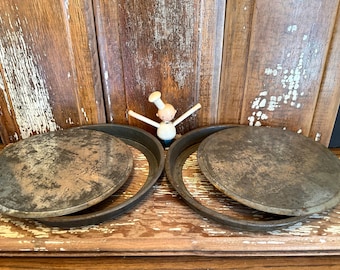 Dark gray patina metal cake pan,set of 2,removable bottom,8" round,bakeware,baking pan,bakery,rustic,farmhouse kitchen,primitive