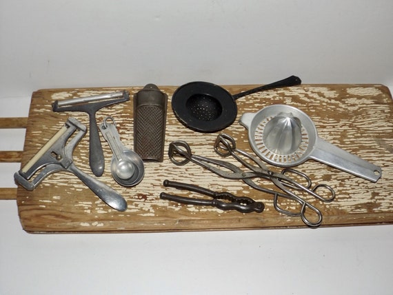 Aluminum kitchen utensils,set of 9,measuring spoons,tea strainer,cheese slicers,zester,thongs,gadgets,nutcracker,rustic,farmhouse,bakery