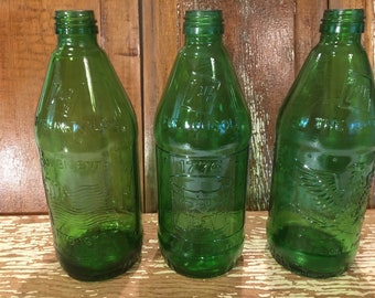 Old green glass soda bottles,set of 3,dark green bottles,7-Up,Bicentennial,dark green,beverages,1976 bottle,1776 bottle,americana