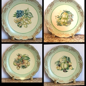 Fruit plate,wall hanging,Price for One,Toyo plate,Lillian August,gold trim,scalloped edges,dining room decor,collectible,10" round