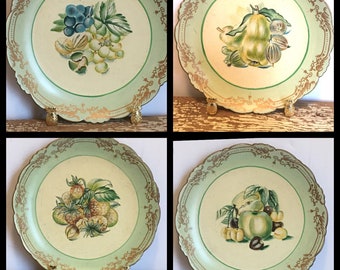 Fruit plate,wall hanging,Price for One,Toyo plate,Lillian August,gold trim,scalloped edges,dining room decor,collectible,10" round