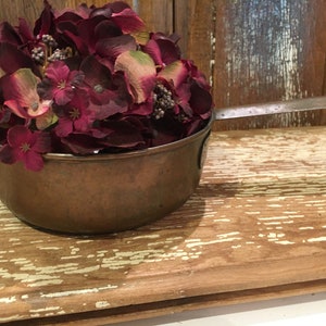 Kleine koperen sauspot, aangetast, lange steel, pot van 1/2 liter, koperen kookgerei, koperen keuken, cadeau voor chef-kok, middelpunt, bekleed met blik