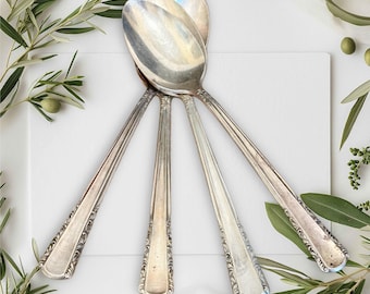 Set of 4 tarnished silverplate soup Spoons,elegant silver spoon,7&quot; long,fancy,art deco,cutlery,silverware,Holmes Edwards May Queen