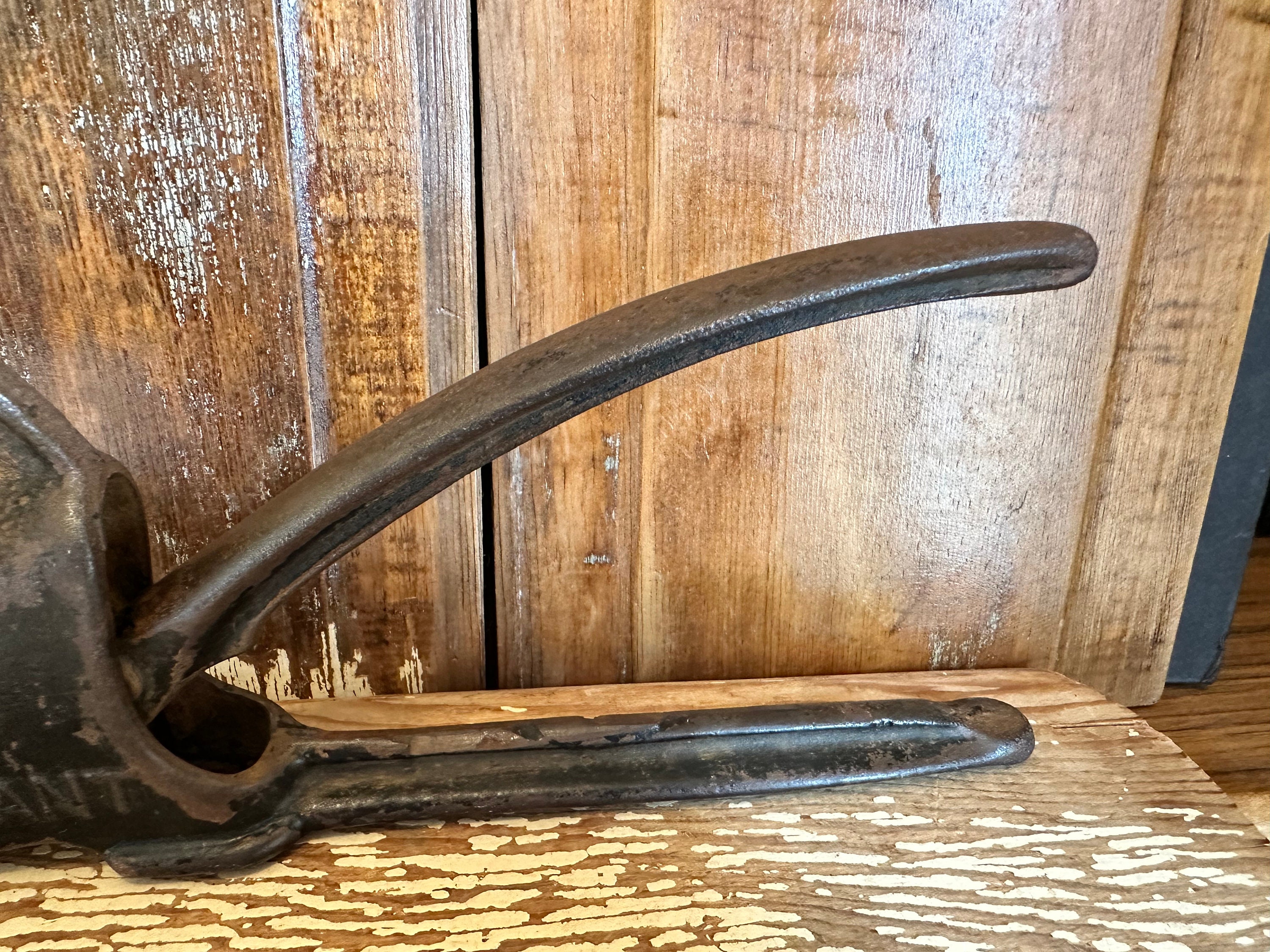 Patina Rusting Tool Antique Tool,little Giant Rivet Press Punch,adjustable,cast Iron,rusty ...